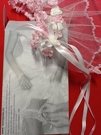 Подарочная упаковка "Свадебные аксессуары для невесты подвязка "Яблоневый цвет" Вес: 15 г, длина*ширина = 150*100 мм Материал: картон. Цвет: серый. 